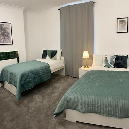 Guest Rooms In Camden Town London Bagian luar foto